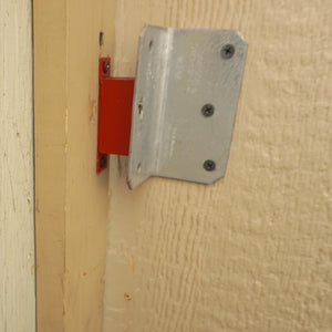 07201 Ceramic Latch Magnet - In Use