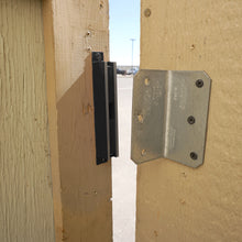 Load image into Gallery viewer, AM3/RM100C Ceramic Latch Magnet - In Use