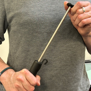 RHS04 Extra-long Magnetic Retrieving Baton with Release - In Use