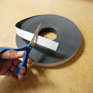 ZGN40W/WKS Flexible Magnetic Strip - In Use