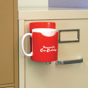 07582 Magnetic Cup Caddy™, Red - In Use