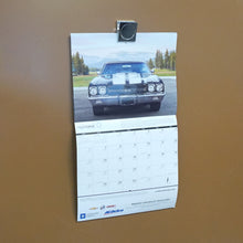 Load image into Gallery viewer, 08019 Magnetic Metal Clips (2pk) - In Use