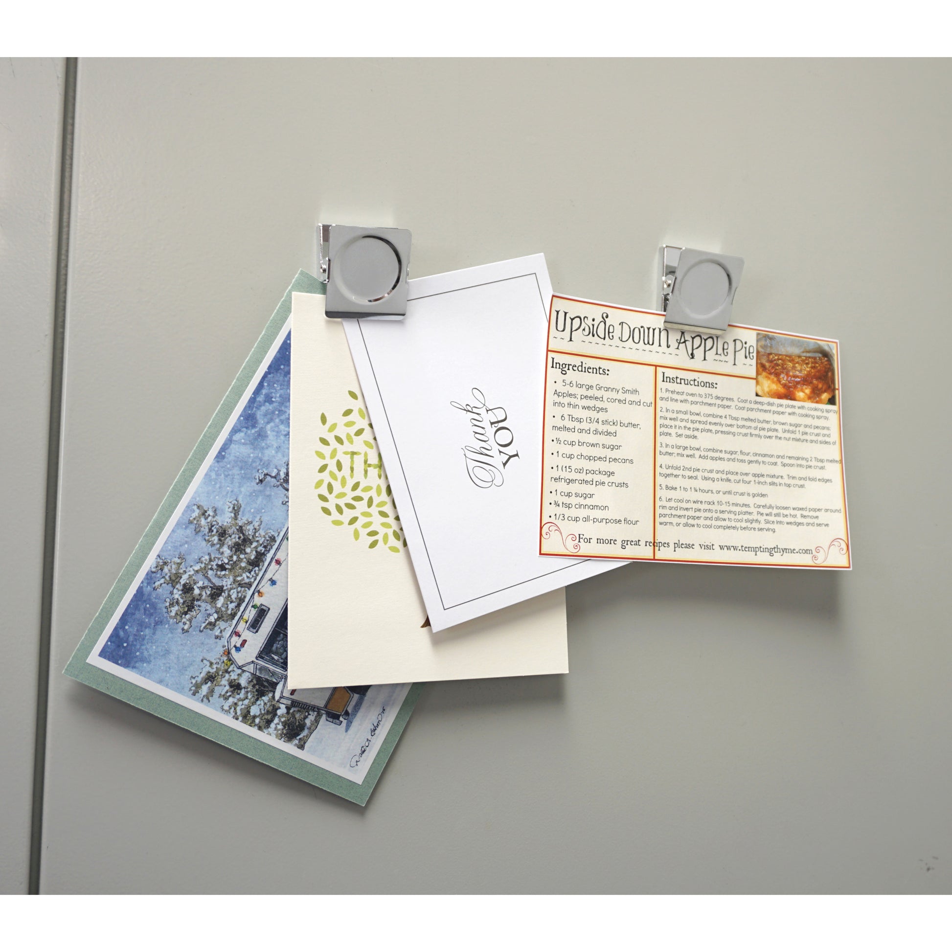 Load image into Gallery viewer, 08018 Magnetic Metal Clips (4pk) - In Use