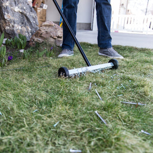 07263 Magnetic Mini Sweeper™ - In Use