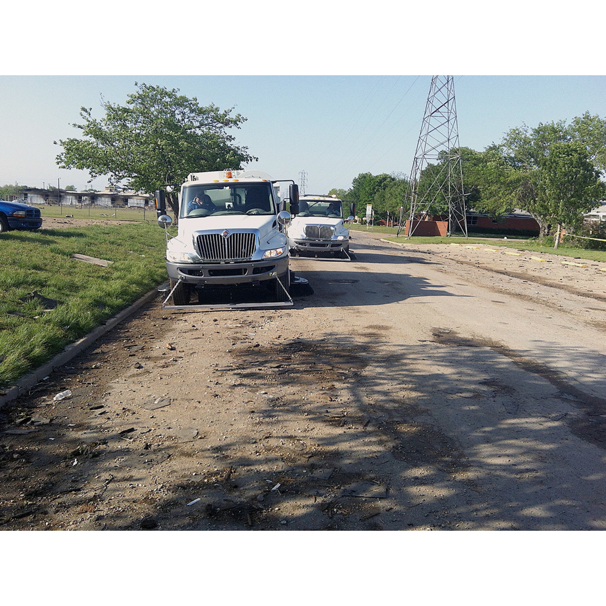 Load image into Gallery viewer, MRS72 Magnetic Road Sweeper - Truck with Sweeper attached, sweeping a construction site